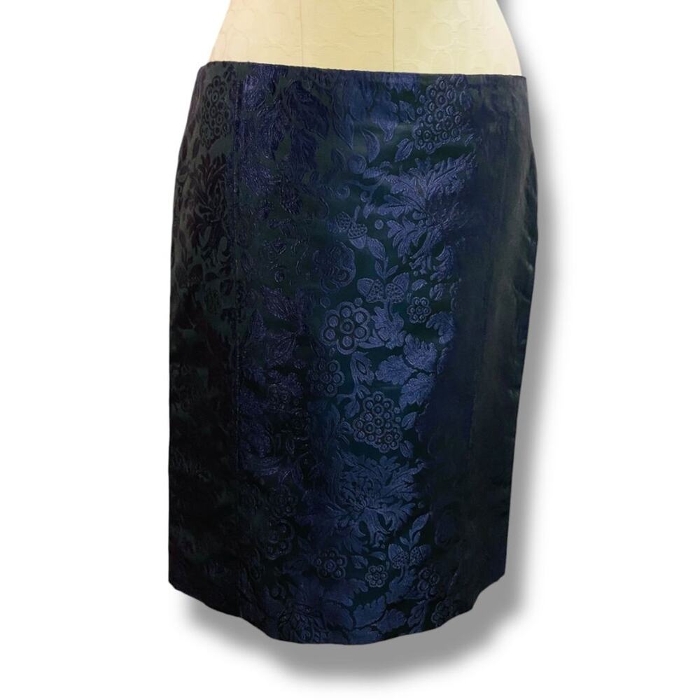 Size 8 Burberry New Navy‎ Blue Floral Jacquard Satin Straight Skirt Knee Length